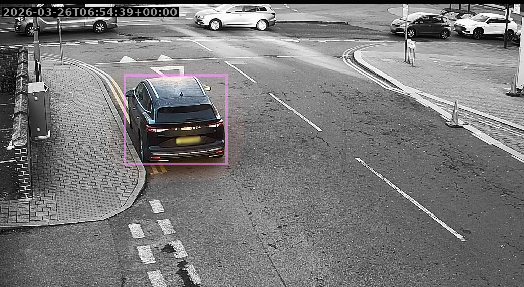 Violation in Wembley Park - A car stopped at unauthorized location in a no-stop zone